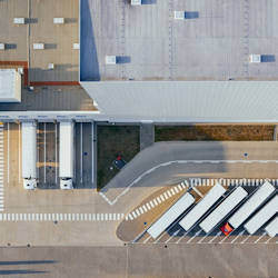 345,000-square foot food distribution warehouse in Florida