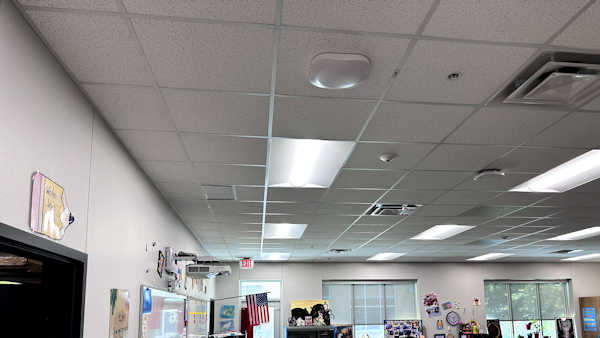 Top Signal EDGE dome antenna in Killeen Independent School District elementary school classroom